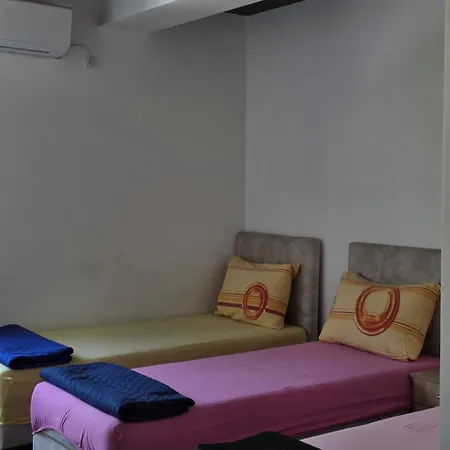 Rea Apartmants *