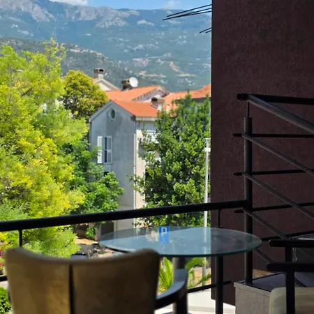 Rea Apartmants Апарт-отель Будва